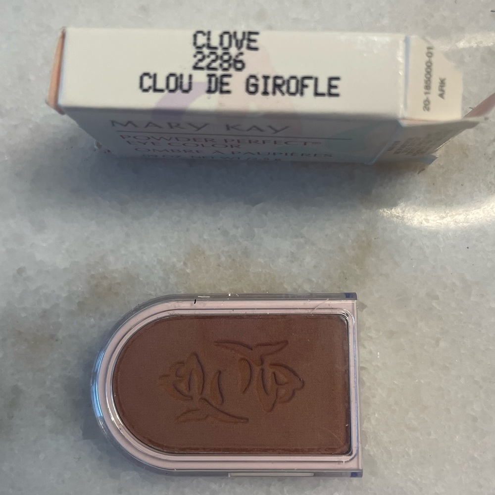Mary Kay Clove Powder Perfect Eye Shadow Retired